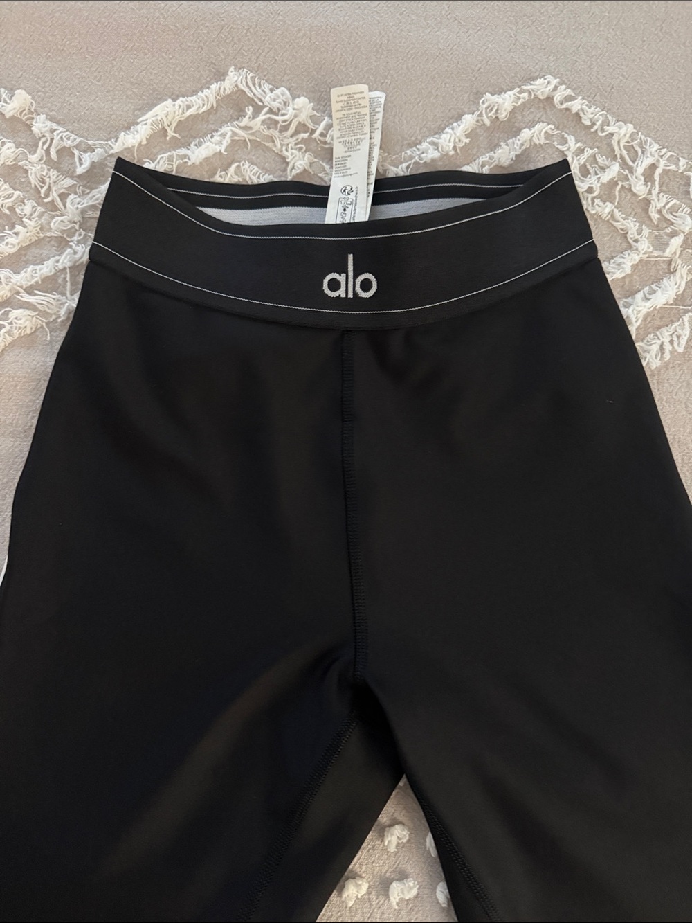 Alo Airlift High Waist Suit Up Leggings